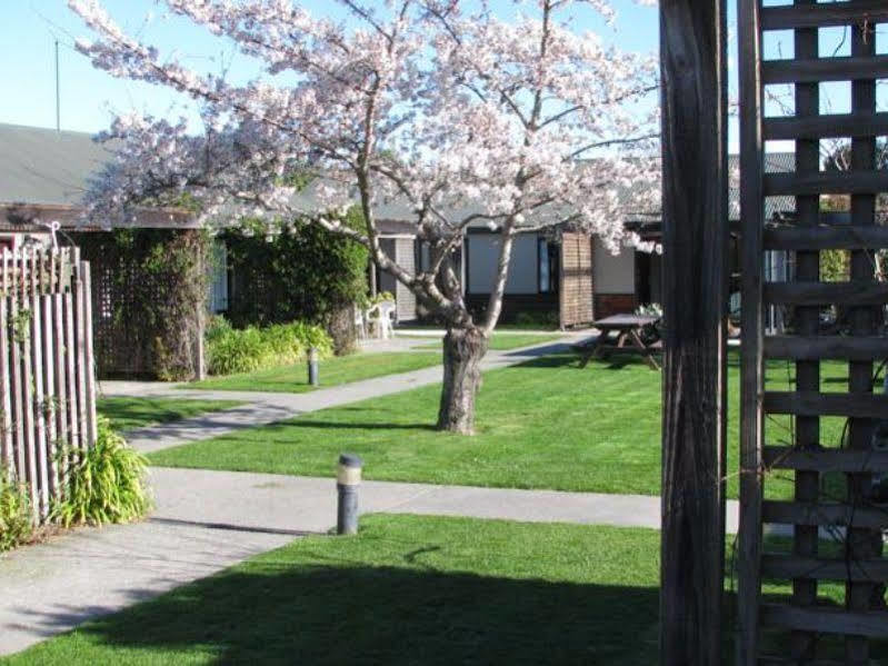 Christchurch Park Motel Exterior photo